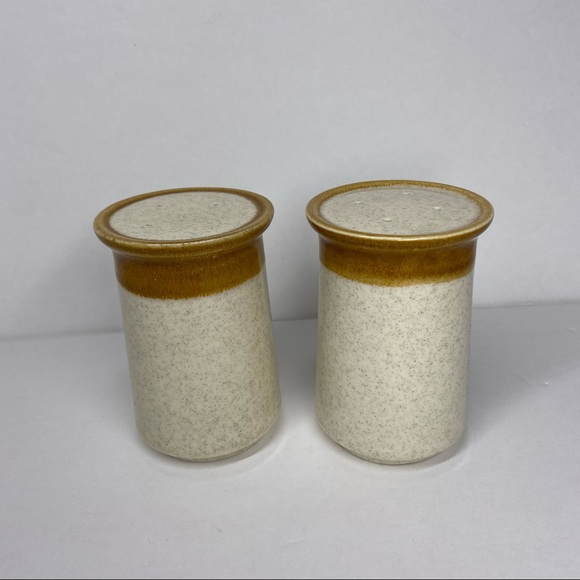 Mikasa Kitchen Vintage Set Of Mikasa Japan Salt Pepper Shaker Set